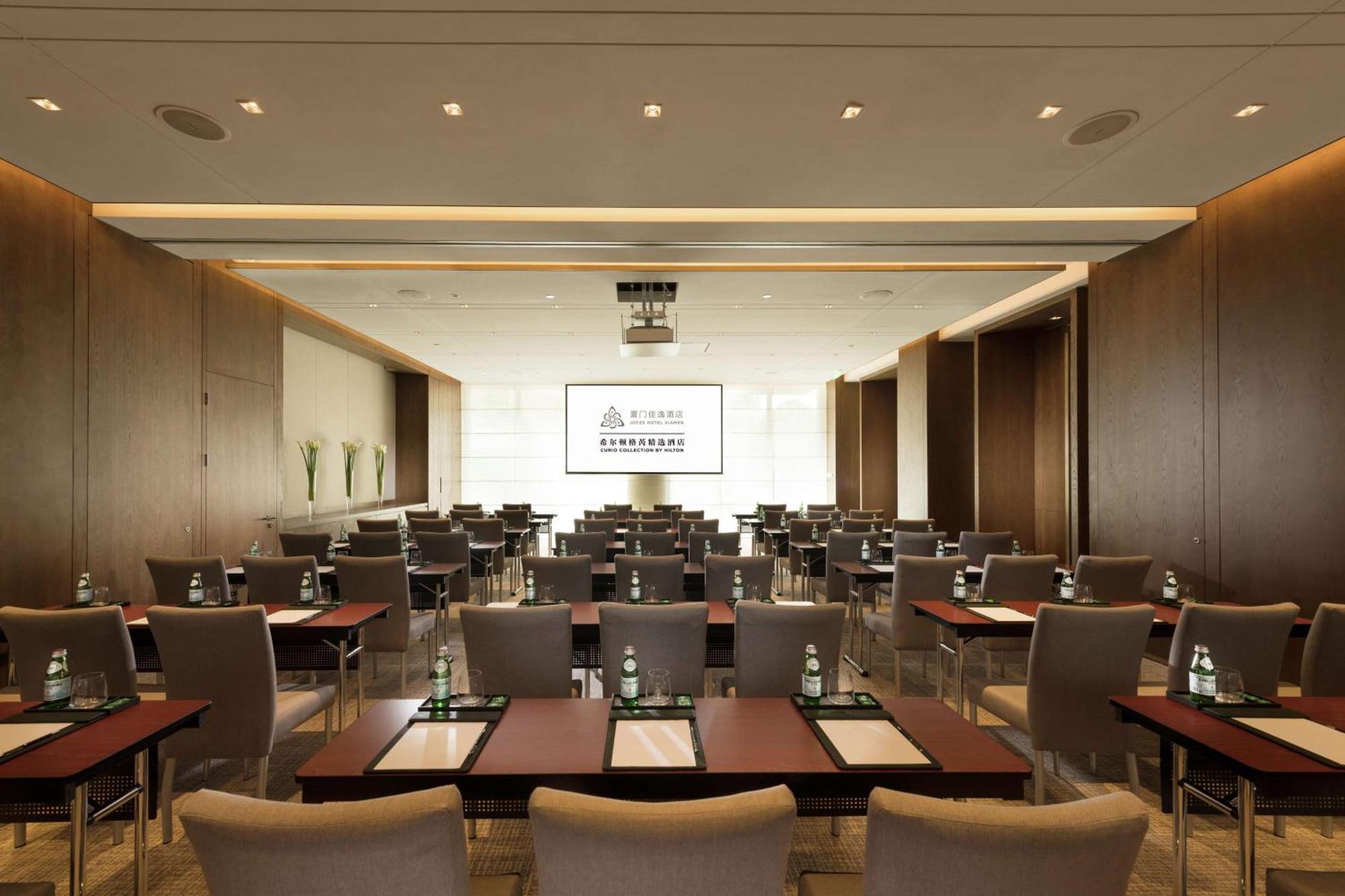 Joyze Hotel Xiamen, Curio Collection By Hilton Exterior foto